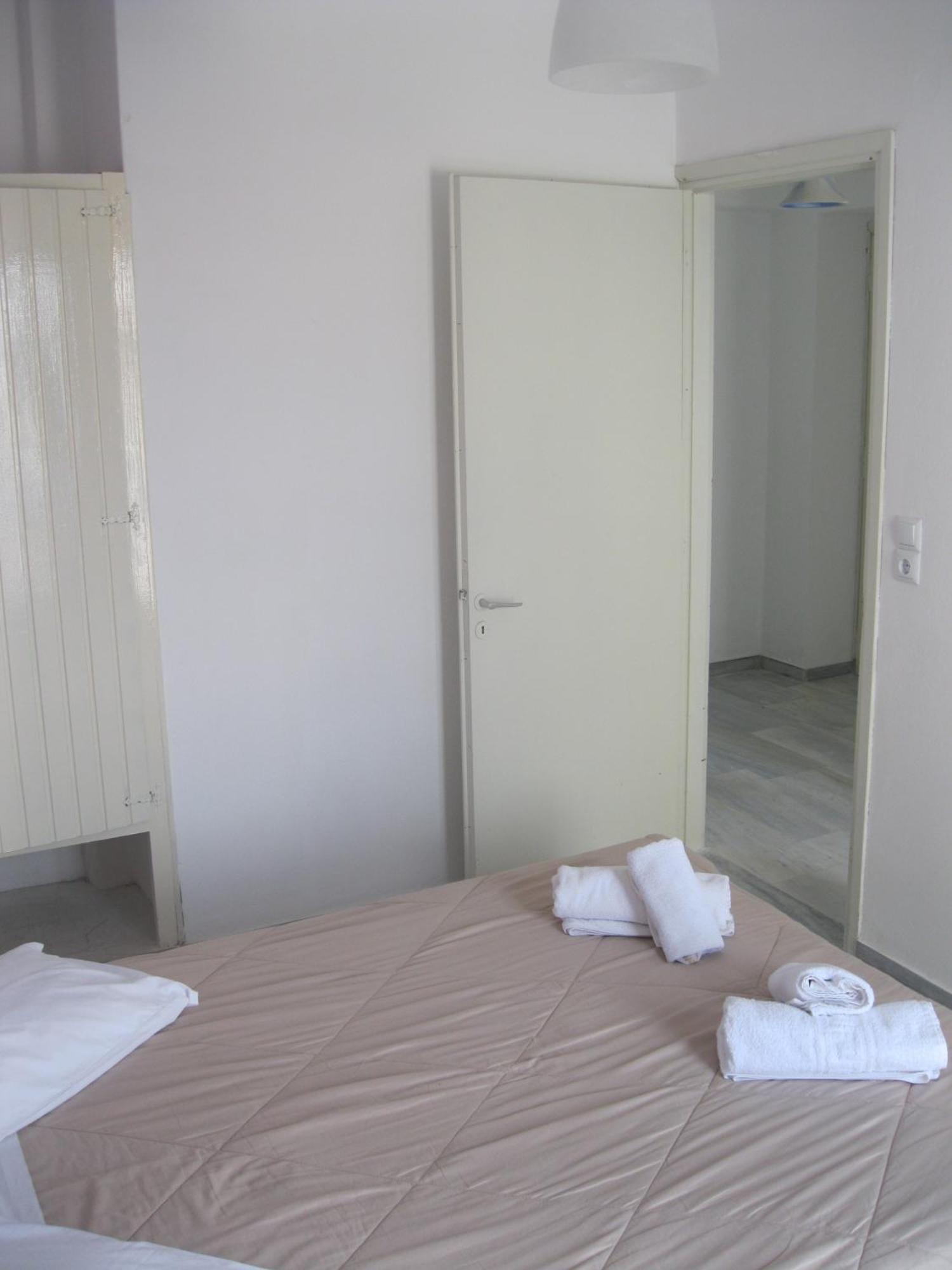 Very-Kokkos Pension 2 Naxos City ห้อง รูปภาพ