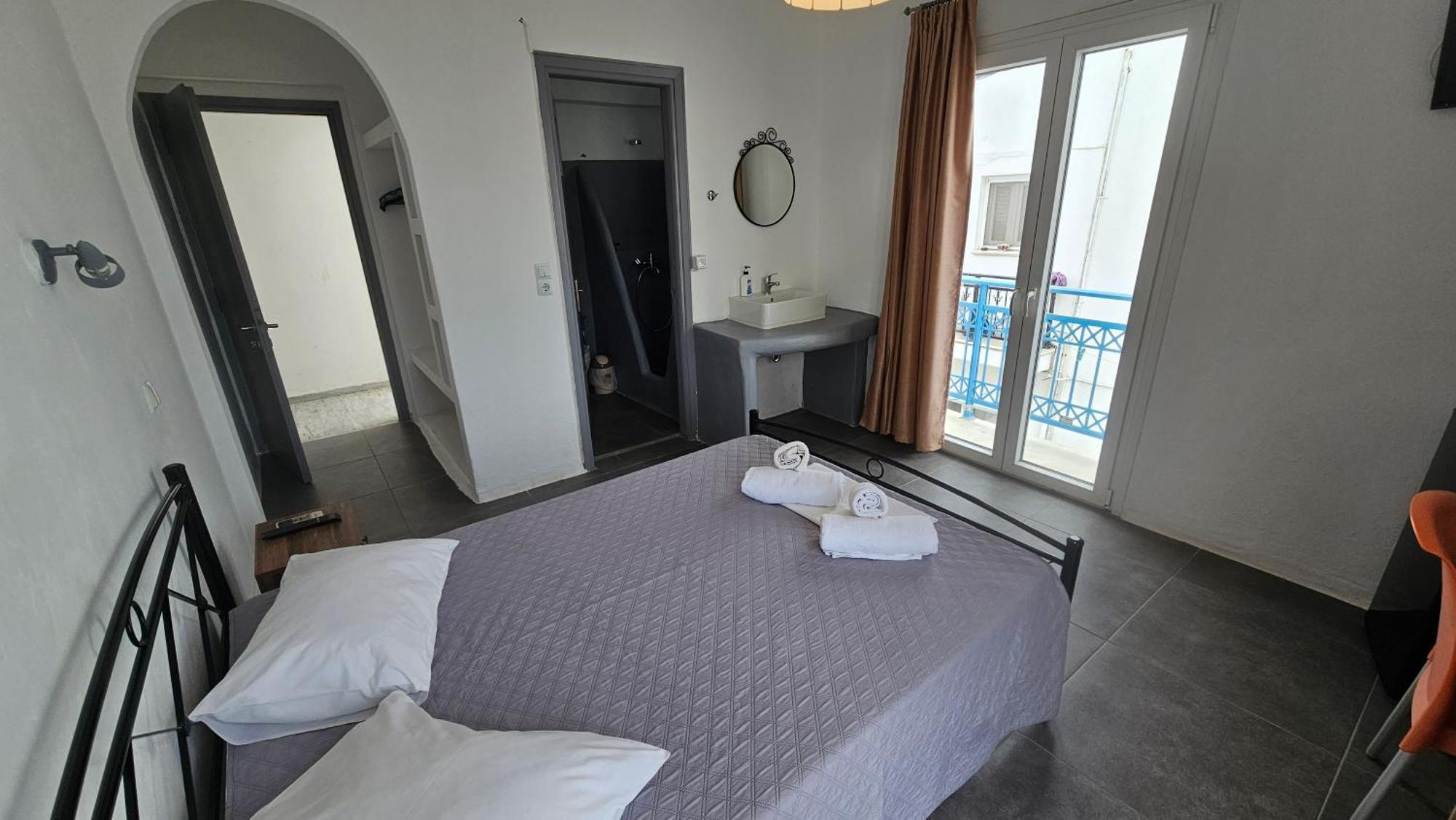 Very-Kokkos Pension 2 Naxos City ภายนอก รูปภาพ
